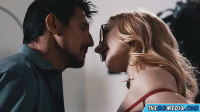 Romantic sex with a slutty blonde